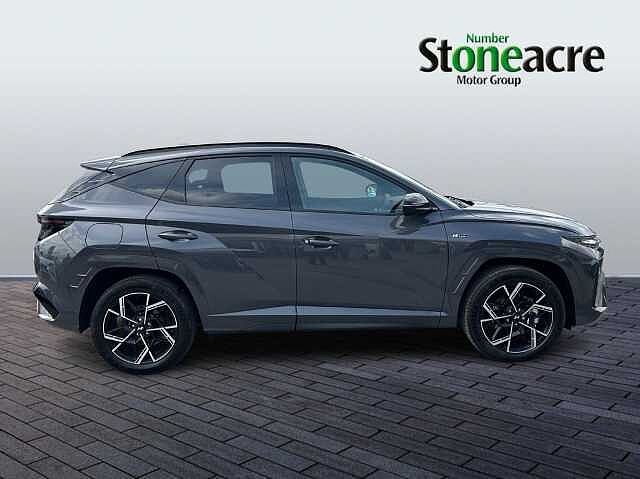 Hyundai TUCSON PLUG-IN HYBRID 1.6 T-GDi 13.8kWh N Line Auto 4WD Euro 6 (s/s) 5dr Grey