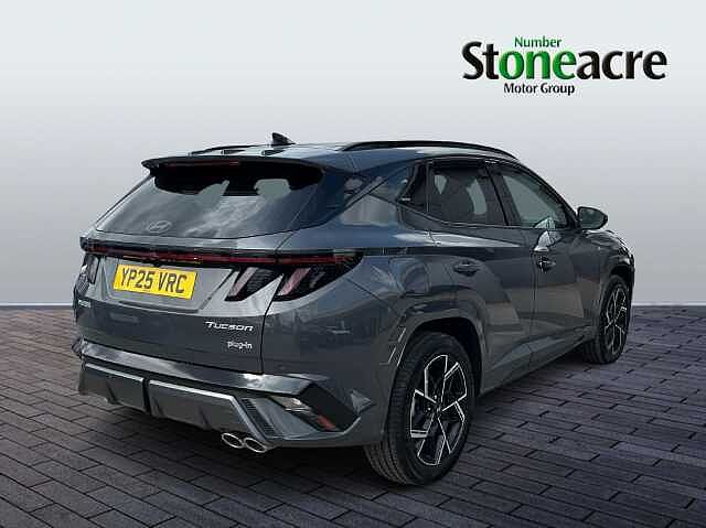 Hyundai TUCSON PLUG-IN HYBRID 1.6 T-GDi 13.8kWh N Line Auto 4WD Euro 6 (s/s) 5dr Grey