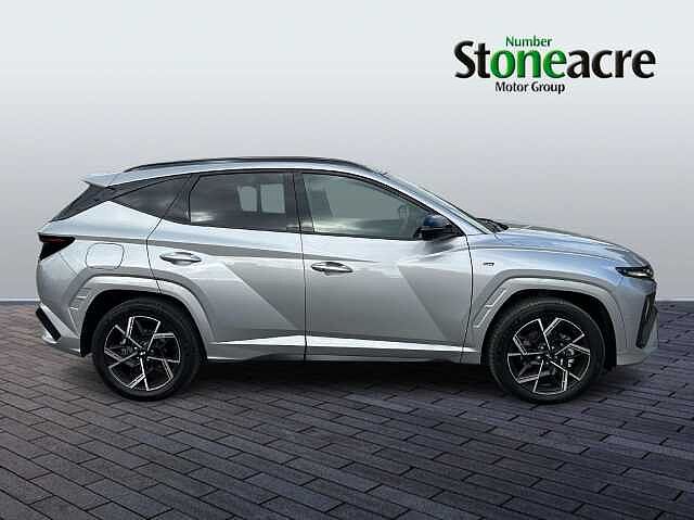Hyundai TUCSON PLUG-IN HYBRID 1.6 T-GDi 13.8kWh N Line S Auto Euro 6 (s/s) 5dr Silver
