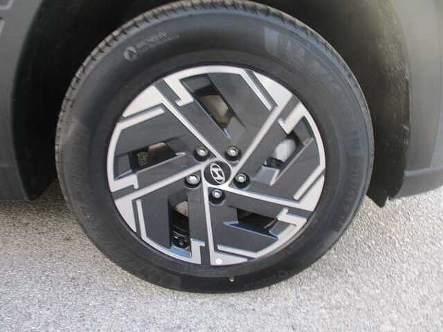 Hyundai TUCSON Plug-in Hybrid 1.6 T-GDi 13.8kWh Advance Auto Euro 6 (s/s) 5dr