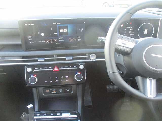 Hyundai TUCSON Plug-in Hybrid 1.6 T-GDi 13.8kWh Advance Auto Euro 6 (s/s) 5dr