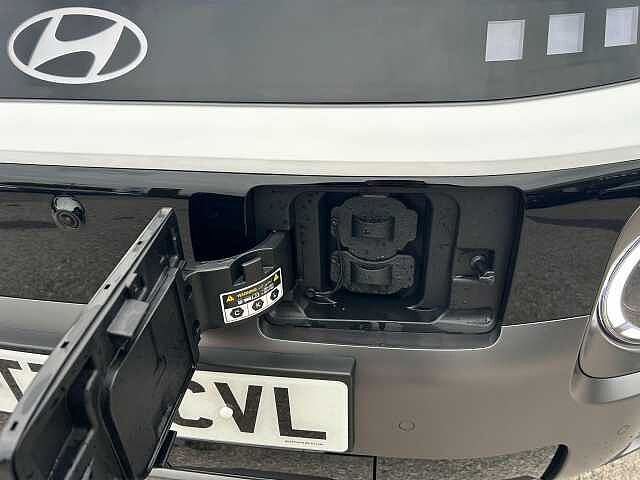 Hyundai INSTER Long Range 49kWh Cross Auto 5dr