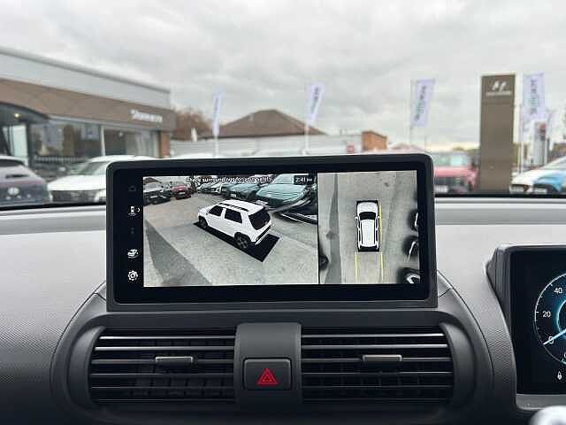 Hyundai INSTER Long Range 49kWh Cross Auto 5dr