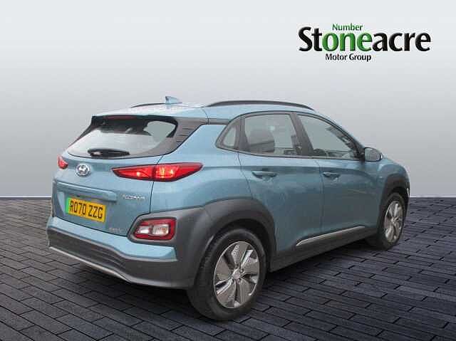 Hyundai KONA 39kWh SE Auto 5dr (10.5kW Charger)