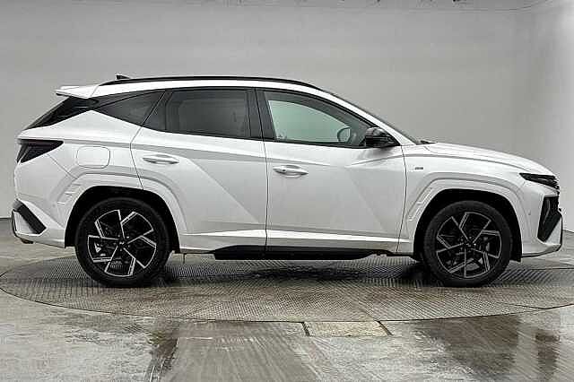 Hyundai TUCSON PLUG-IN HYBRID 1.6 T-GDi 13.8kWh N Line S Auto Euro 6 (s/s) 5dr White