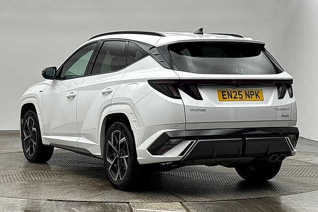 Hyundai TUCSON PLUG-IN HYBRID 1.6 T-GDi 13.8kWh N Line Auto Euro 6 (s/s) 5dr White