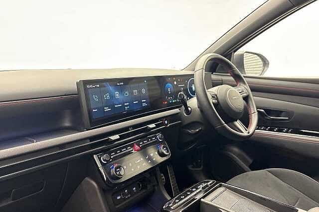 Hyundai TUCSON PLUG-IN HYBRID 1.6 T-GDi 13.8kWh N Line Auto Euro 6 (s/s) 5dr White