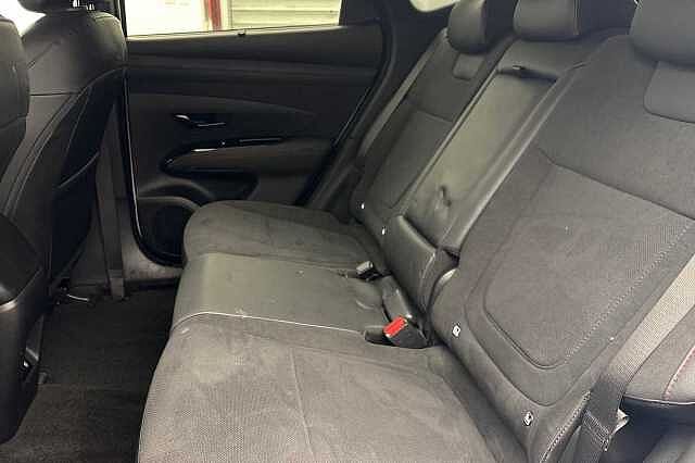 Hyundai TUCSON PLUG-IN HYBRID 1.6 T-GDi 13.8kWh N Line Auto Euro 6 (s/s) 5dr White